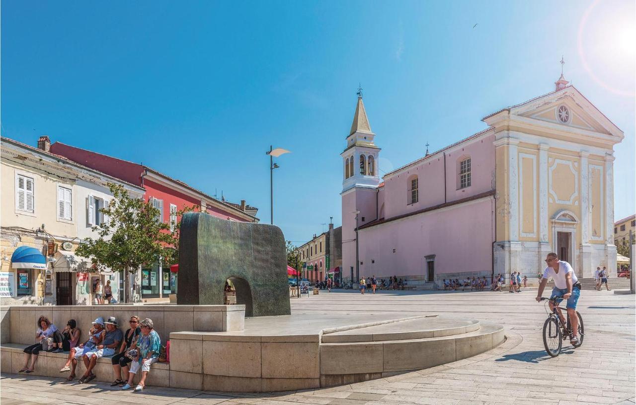 Pet Friendly Apartment In Porec With Wifi מראה חיצוני תמונה