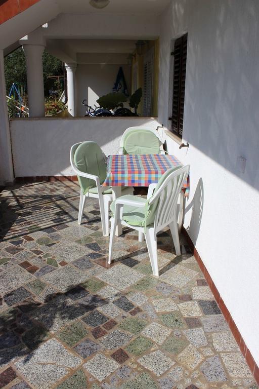 Pet Friendly Apartment In Porec With Wifi חדר תמונה