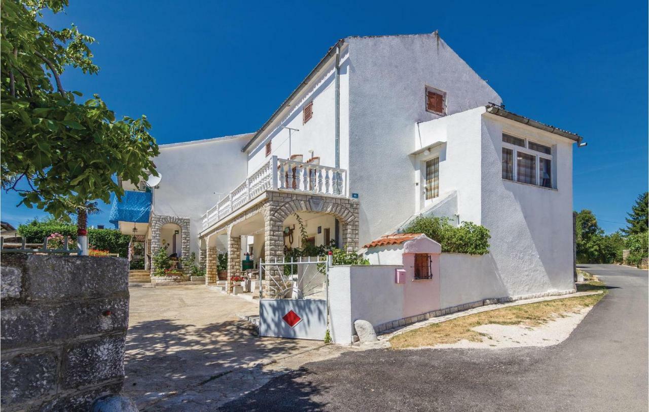 Pet Friendly Apartment In Porec With Wifi מראה חיצוני תמונה